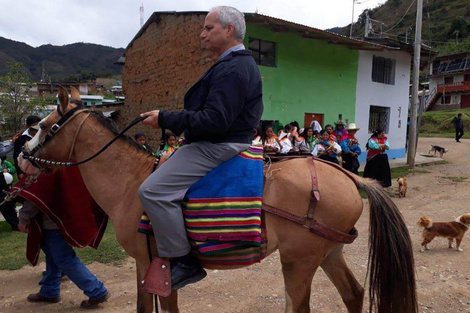 "Dios quiere al Perú, el nuevo Papa es peruano"