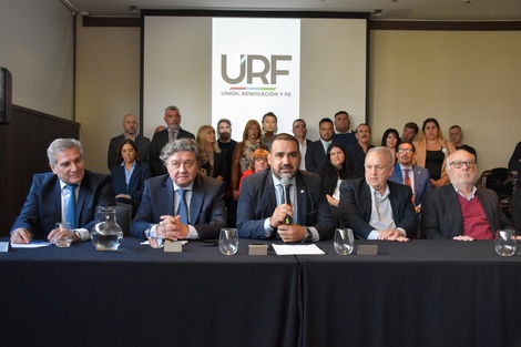 La presentación formal de Unión Renovación y Fe. 
