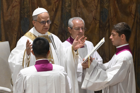 El Papa León XIV alertó por el declive de la fe en favor del "dinero" o el "poder"