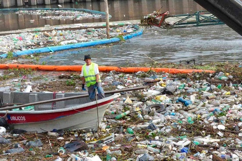 Pista de Nacional de Remo: el Municipio de Tigre solicitó la reposición de las mangas de contención flotantes