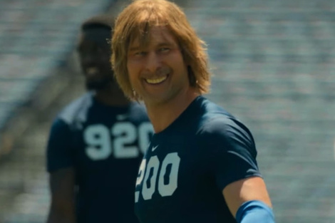 "Chad Powers" de Glen Powell: la comedia deportiva confirma su fecha de lanzamiento en Disney Plus 