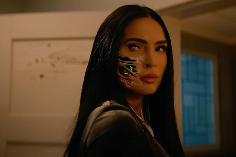 Megan Fox encarna a una IA rebelde en la película futurista "Alice: Subservience"