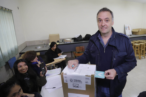 EN VIVO. Elecciones CABA 2025: Adorni aguarda los resultados en el búnker de LLA