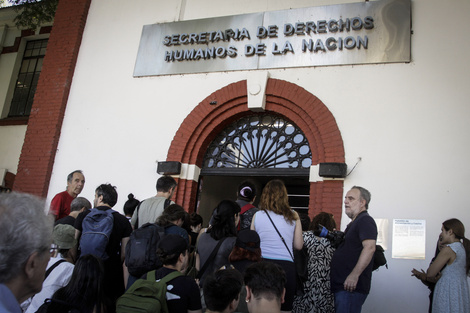 Motosierra a la memoria: las consecuencias de la degradación de la Secretaría de Derechos Humanos 