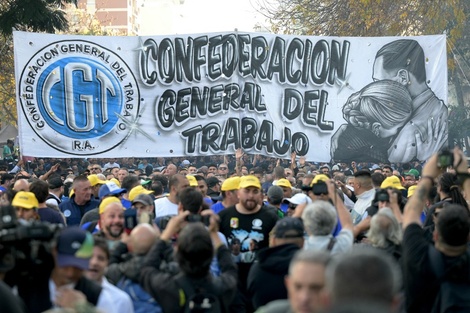 "Intentan avanzar contra la Constitución": el gobierno ataque el derecho a huelga