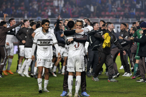 Platense superó a San Lorenzo y jugará la final por el título