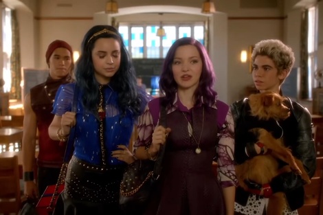 Dove Cameron y el elenco de "Descendientes" recuerdan a Cameron Boyce en su cumpleaños