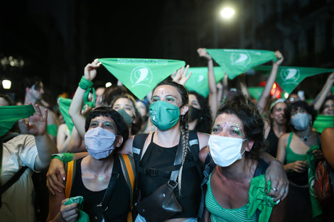 La vigilia en la Plaza del Congreso: un hito histórico del transfeminismo.  (Fuente: Jose Nico)