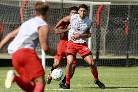 Juan Manuel García es uno de los futbolistas que se irán de Newell's.  (Fuente: PRENSA CANOB)
