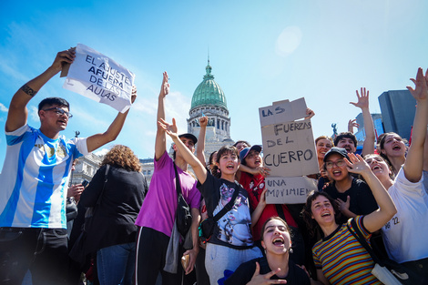 Las universidades dan pelea en el Congreso y se preparan para salir a la calle
