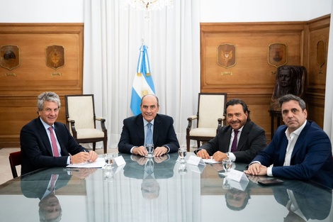 Con el aval de Sáenz, Salta se suma al plan de blanqueo mileísta
