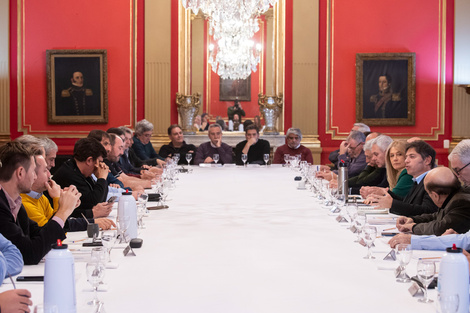 Kicillof y su MDF dieron apoyo a Cristina Kirchner ante la avanzada judicial