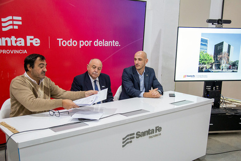 Leone, Pereira y Santantino, de la secretaría de Seguridad. (Fuente: Prensa Gobernación Santa Fe)