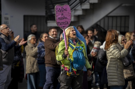 "Ella siempre estuvo con nosotros y no la vamos a dejar sola"