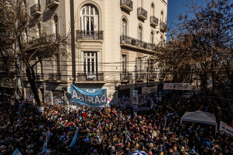 "Parece joda": ¿qué puede y qué no puede hacer Cristina Kirchner en su prisión domiciliaria?