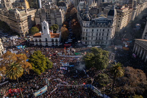 Carlos Linares: "Lo de ayer fue Cristina y su gente"