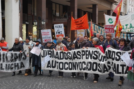 La marcha por Cristina en Salta, con la CGT y sin el PJ local