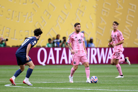 Messi no la pasó bien cuando enfrentó a sus excompañeros del PSG