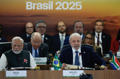 Lula arremetió contra el "negacionismo climático"