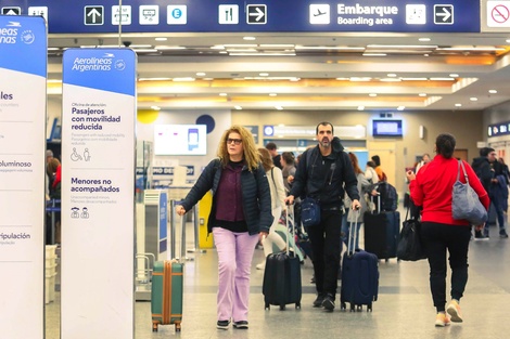 Paro de pilotos en vacaciones de invierno: cómo afectará a los vuelos del 19 de julio 