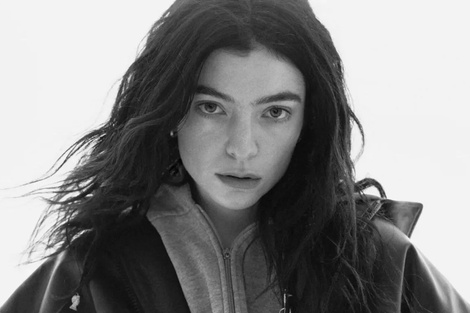 Ella Marija Lani Yelich-O'Connor es neozelandesa de origen croata. Canta, produce y compone sus discos.   (Fuente: Imagen web)