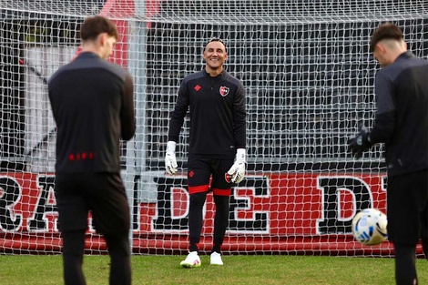 Keylor se sumó ayer a las prácticas. (Fuente: Gentileza)