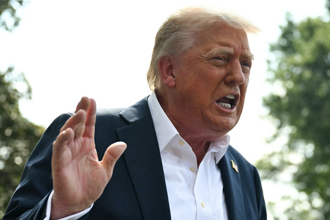 "México me ha estado ayudando a asegurar la frontera, PERO lo que México ha hecho no es suficiente", dijo Trump
