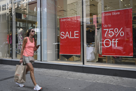 La inflación en Estados Unidos llegó a 2,7 por ciento en 12 meses.