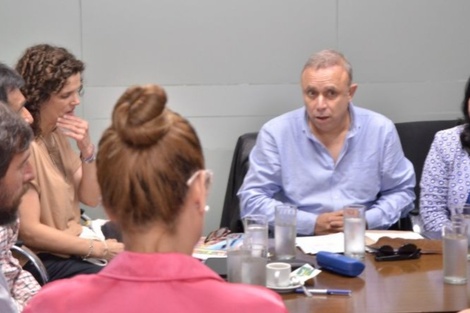 Gremios estatales rechazan ofertas de pagos no remunerativos