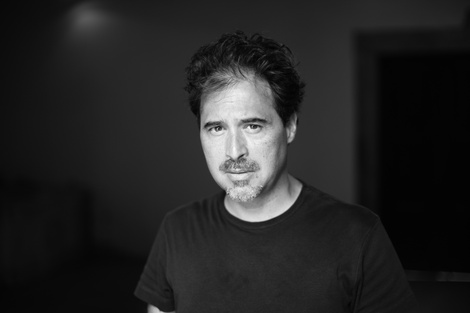 El angoleño José Eduardo Agualusa, coautor de "El terrorista elegante".