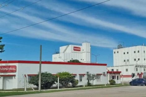 Una empresa de lácteos quiere despedir a más de 200 trabajadores y se agravan los reclamos