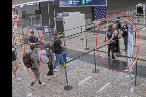 La ayuda de la vicejefa de la Aduana a Laura Arrieta para esquivar los controles en Aeroparque