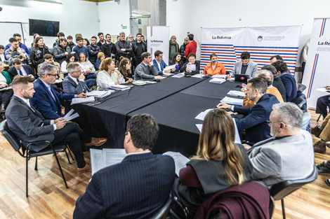 La comisión deliberó ayer en la Facultad de Derecho. (Fuente: Gentileza)