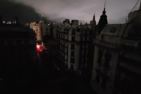 Casi medio millón de usuarios del AMBA se quedaron sin luz durante la madrugada