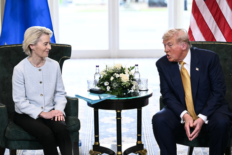 Trump y Von der Leyen acuerdan aranceles del 15 por ciento para productos europeos