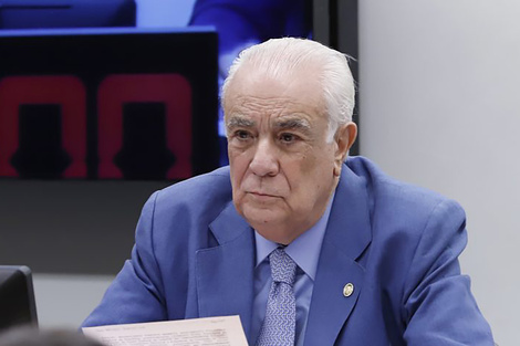 false (Fuente: Archivo)