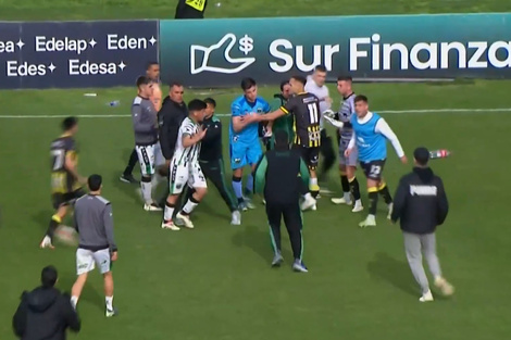 Almirante Brown le ganó a Nueva Chicago en un clásico muy caliente