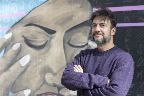 “Los algoritmos son muy hábiles para captar nuestra atención ”, dice Linne. (Fuente: Bernardino Avila)