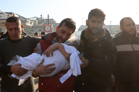 Disparos en la cabeza y el pecho: la BBC documentó los asesinatos de niños en Gaza