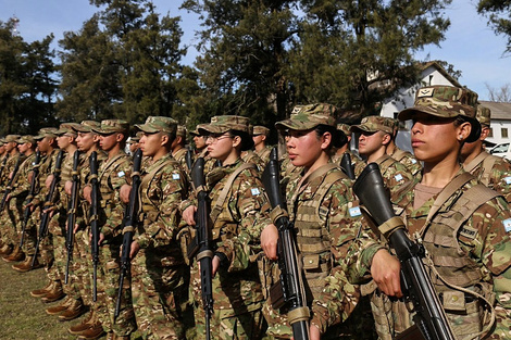 Aumento de privilegio para los militares