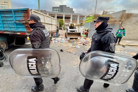 Desalojaron una cooperativa de cartoneros y más de 40 trabajadores quedaron en la calle
