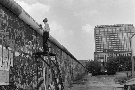 Una de las imágenes de Lena Szankay exhibidas en Exoplaneta Berlín 1989 (Fuente: Prensa)