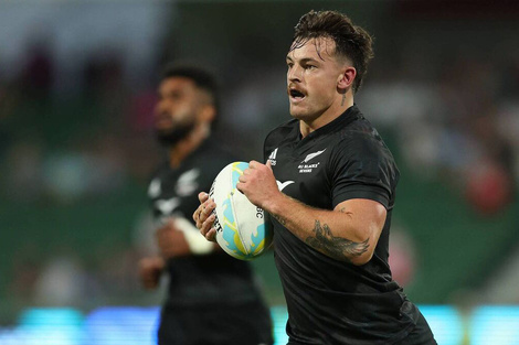 El insólito motivo que casi deja a un jugador de los All Blacks sin viajar a Argentina