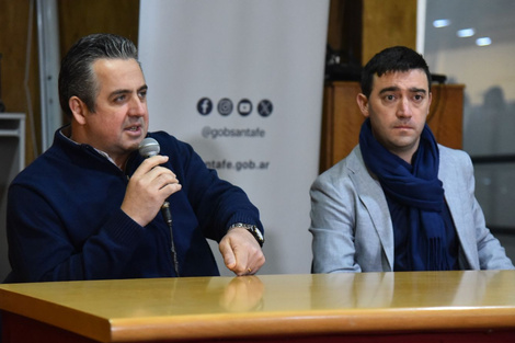 El ministro Cococcioni y el secretario de Gestión de Registros, Figueroa Escauriza. (Fuente: Prensa Gobernación Santa Fe)