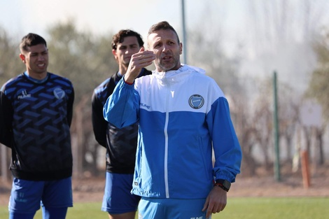 Godoy Cruz oficializó la llegada de Walter Ribonetto