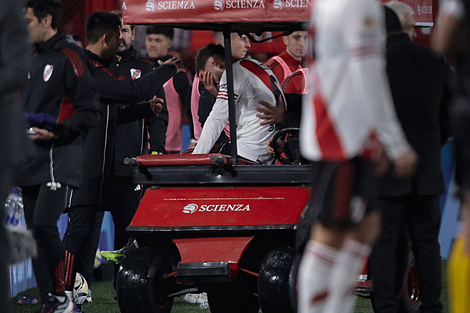 Pezzella vislumbraba lo que podía ser la gravedad de su lesión (Fuente: Fotobaires)