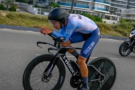 Mateo Kalejman ganó la contrarreloj de ciclismo pero no pudo subirse al podio  (Fuente: Imagen web)