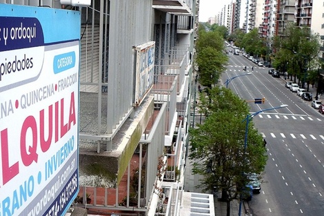 Ocho de cada diez publicaciones son en pesos, la mayor proporción en 3 años