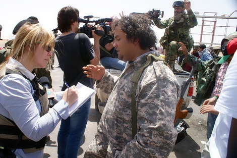 La corresponsal internacional Karen Marón analiza la escalada de destrucción en Gaza