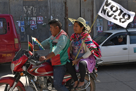 Bolivia parece ir en tobogán a las elecciones 
